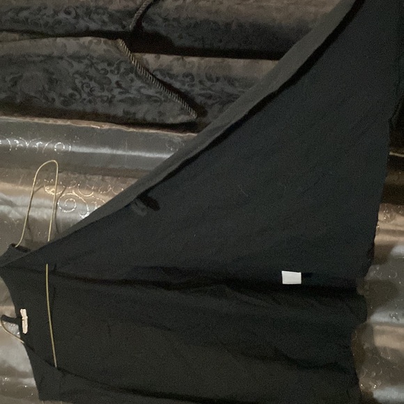 Best - Picture 2 of 2